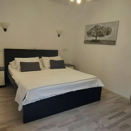 Galeb Гостевой дом 3*