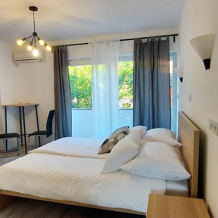 Galeb 3* Supetarska Draga